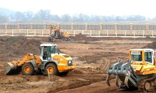 Планировка участка бульдозером в Ревде от 928 руб. Цены за м2 - 2Землекопа-Рвд