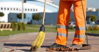 Уборка территории Ревда, цена от 1031 руб./час